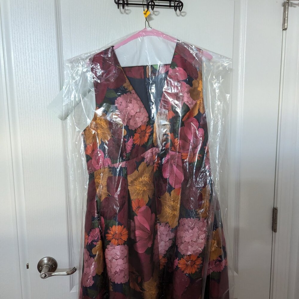 Women's mikado gown Sachin and Babi - Picture 10 of 13